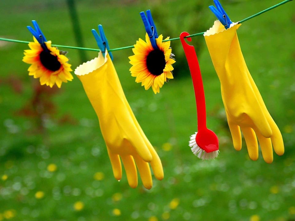 Summer Cleaning Checklist: 10 Things You Should Clean This Season